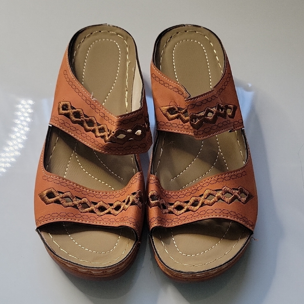 Tan Slip-On Sandals with Braided Straps and Cushioned Sole